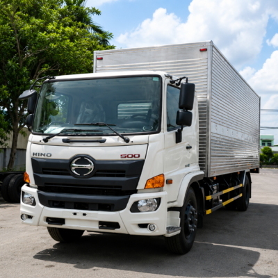 Xe Tải Hino FG8JT8A 8 Tấn Thùng Kín