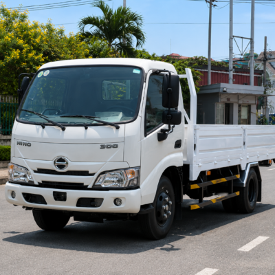 Xe Tải Hino XZU650L Euro 5 1.9 Tấn Thùng Lửng